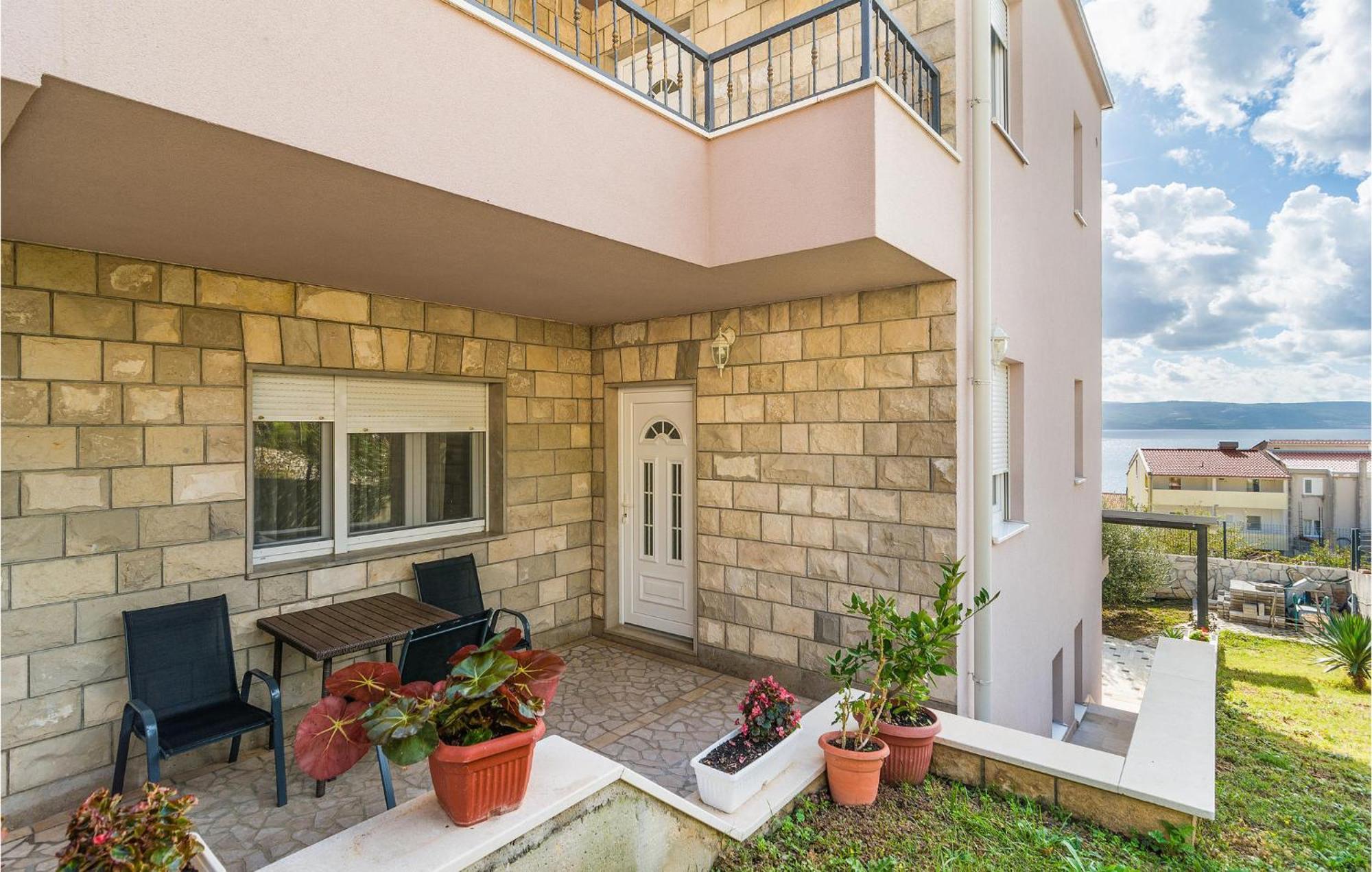 Gorgeous Apartment In Mali Rat With Kitchen Sumpetar Zewnętrze zdjęcie